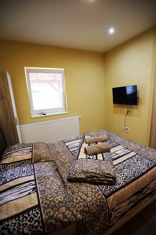 Apartmany Dimitra Štúrovo Buitenkant foto