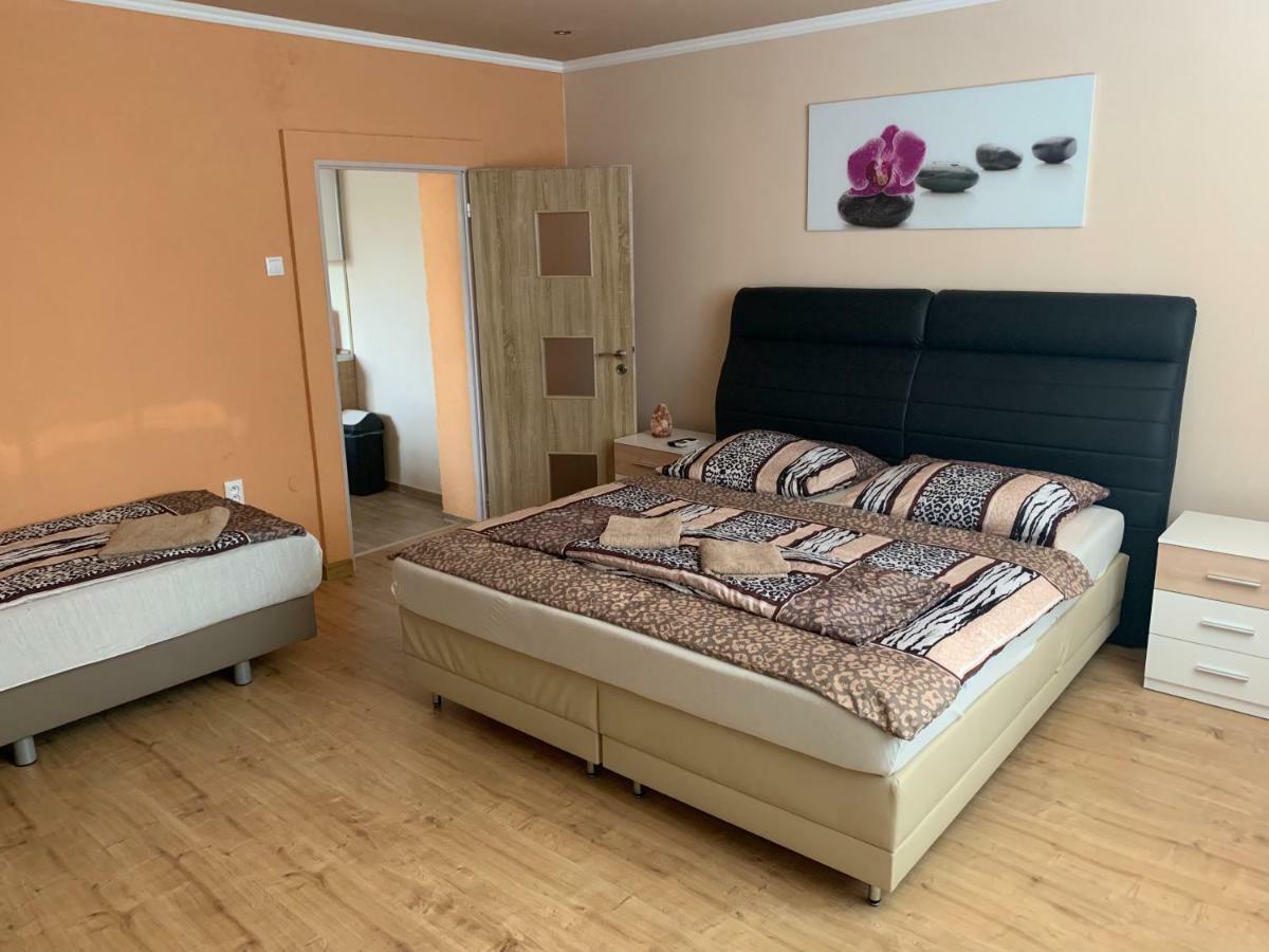 Apartmany Dimitra Štúrovo Buitenkant foto