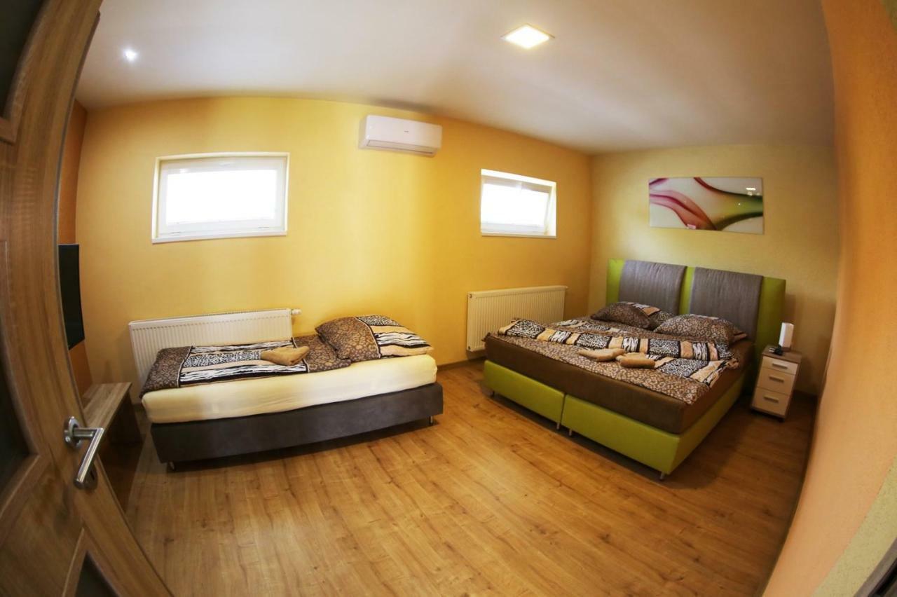 Apartmany Dimitra Štúrovo Buitenkant foto