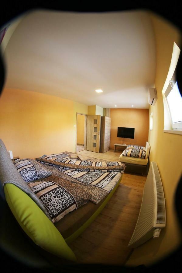 Apartmany Dimitra Štúrovo Buitenkant foto