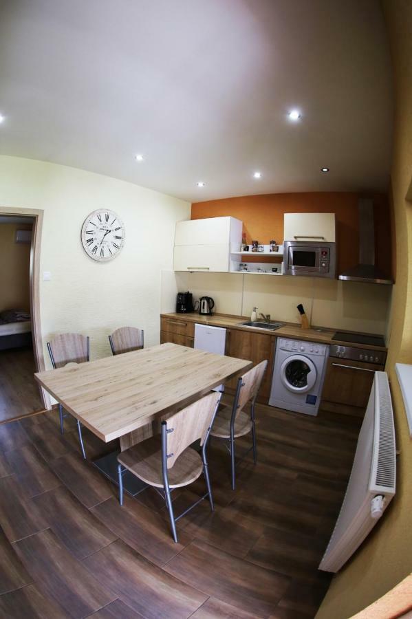 Apartmany Dimitra Štúrovo Buitenkant foto
